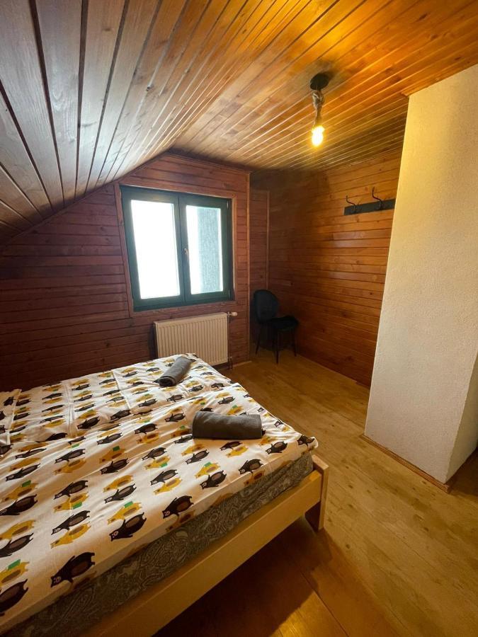 Madarasi Sportbazis Hotell Capilnita Eksteriør bilde